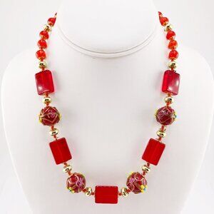 VINTAGE Hand-knotted red Venetian wedding cake Murano art glass beaded necklace